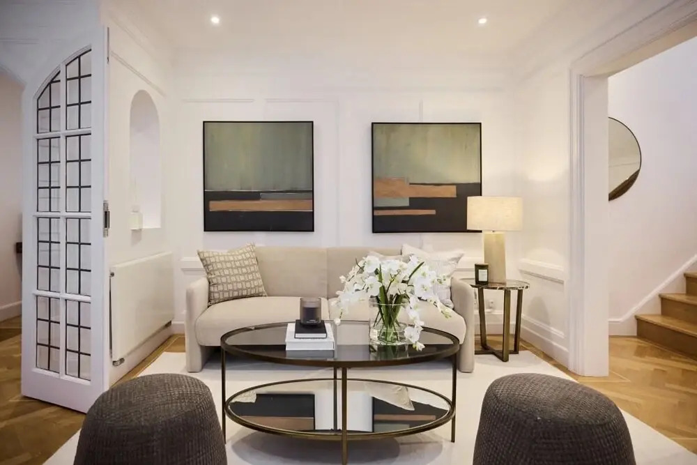 The Charm of Chelsea - Modern 4bdr With Shared Courtyard