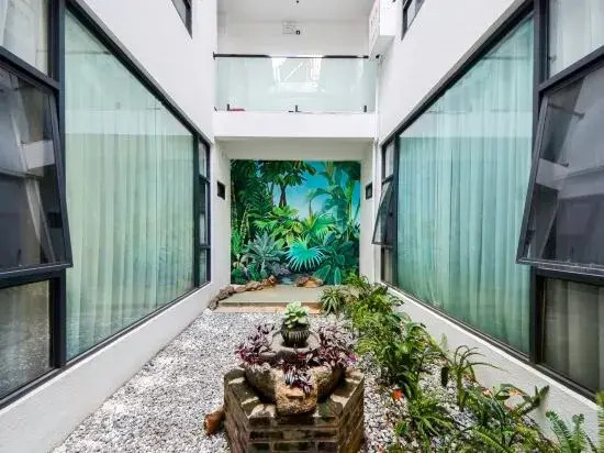 Jinjiang Inn Fashion Hotel (Weishan Ancient City)