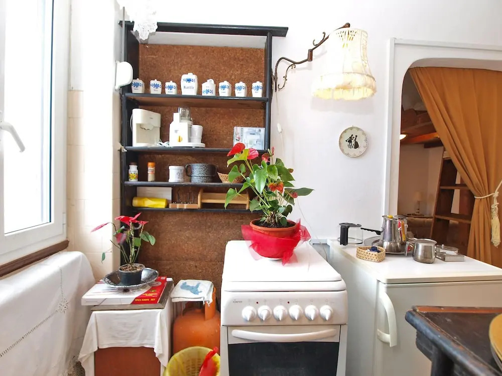 Apartment 1050