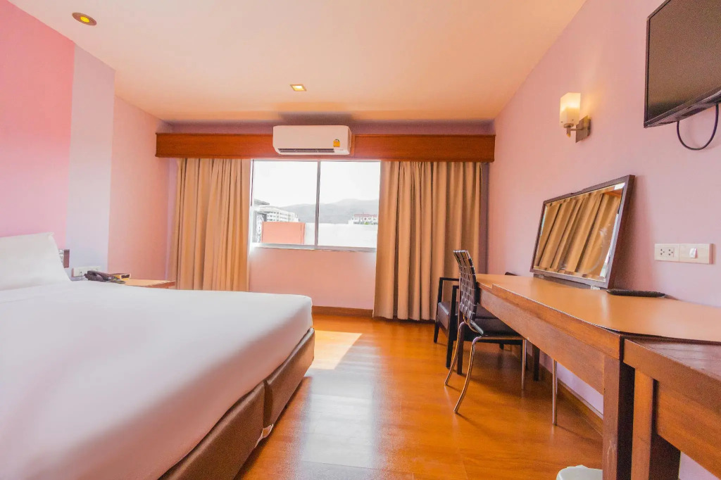Mayflower Grande Chiang Mai