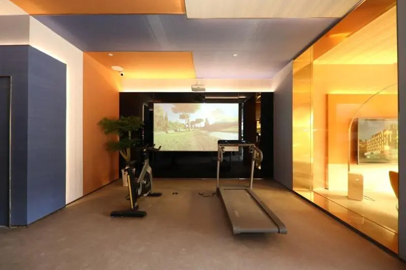 Hanting Hotel Shanghai Xujiahui Caobao Road Metro Station
