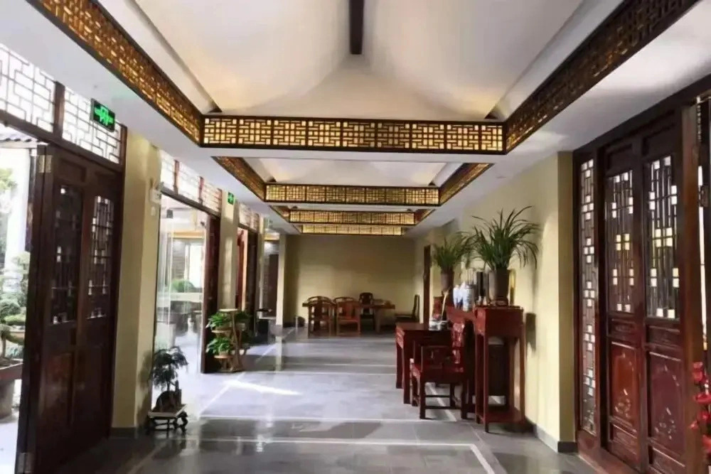 Changxing Renaissance Inn