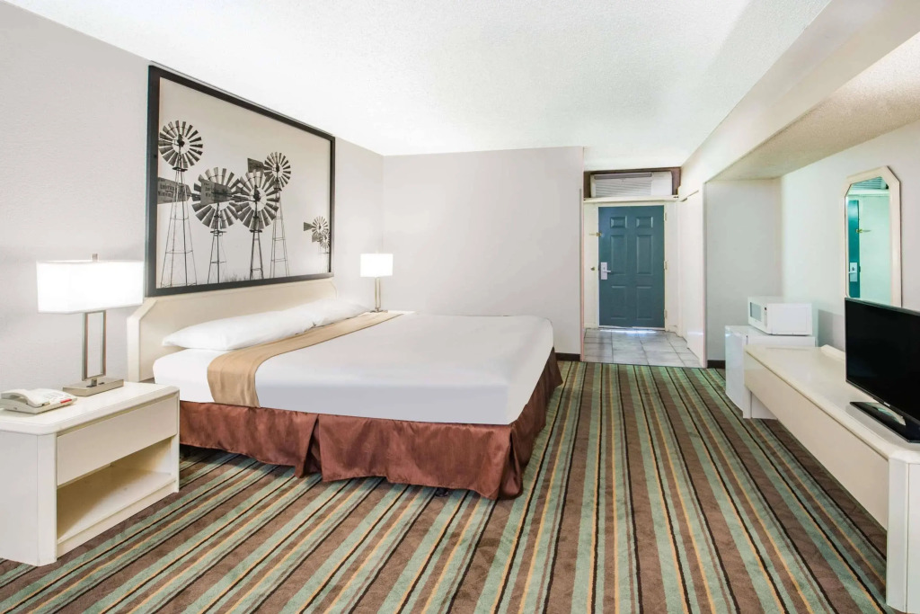 Republic Hotel of Ozona