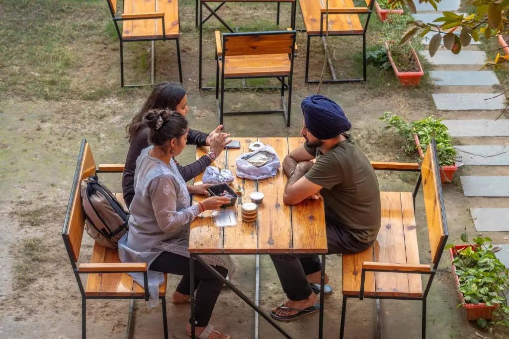 Live Free Hostel Varanasi