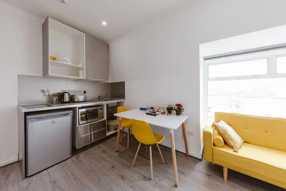 Rent Express Green Lane