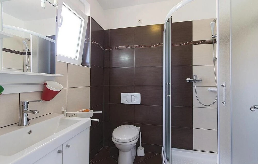 Amazing Home in Medulin With Wifi and 7 Bedrooms