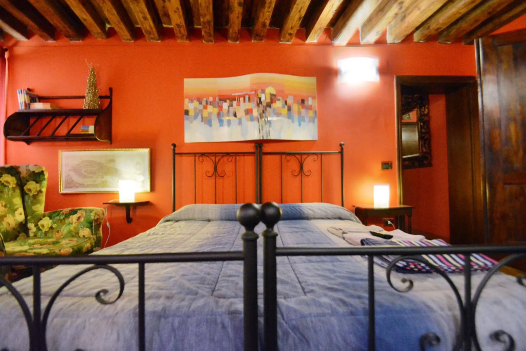 Accademia Apartments R&R