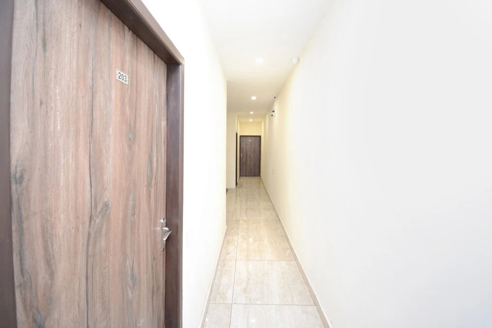 OYO 28335 Hotel Classic