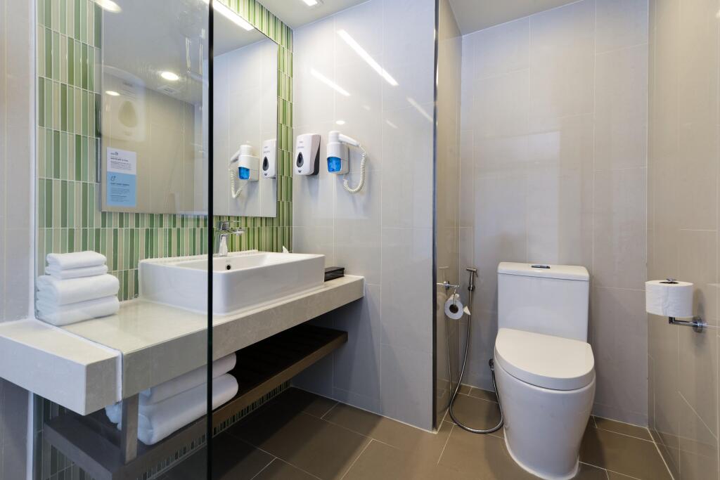Holiday Inn Express Bangkok Sukhumvit 11 by IHG
