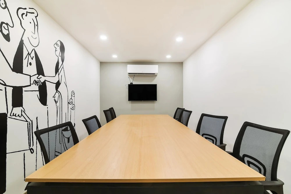 OYO Townhouse 174 Gandhipuram
