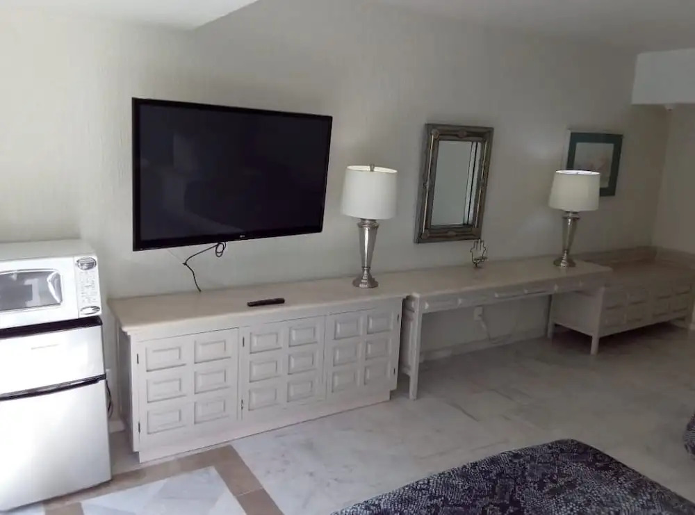 State of the Art beach front Condo