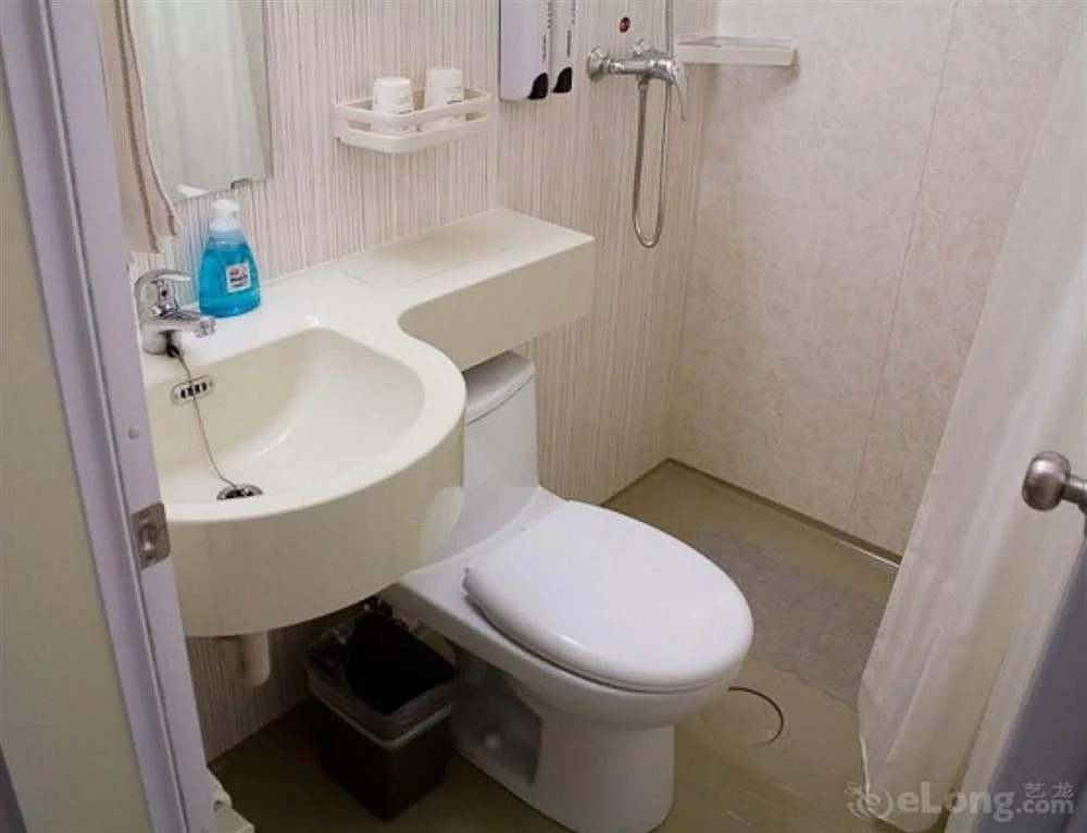 Motel 168 Changzhou Railway Station Boai Road Branch