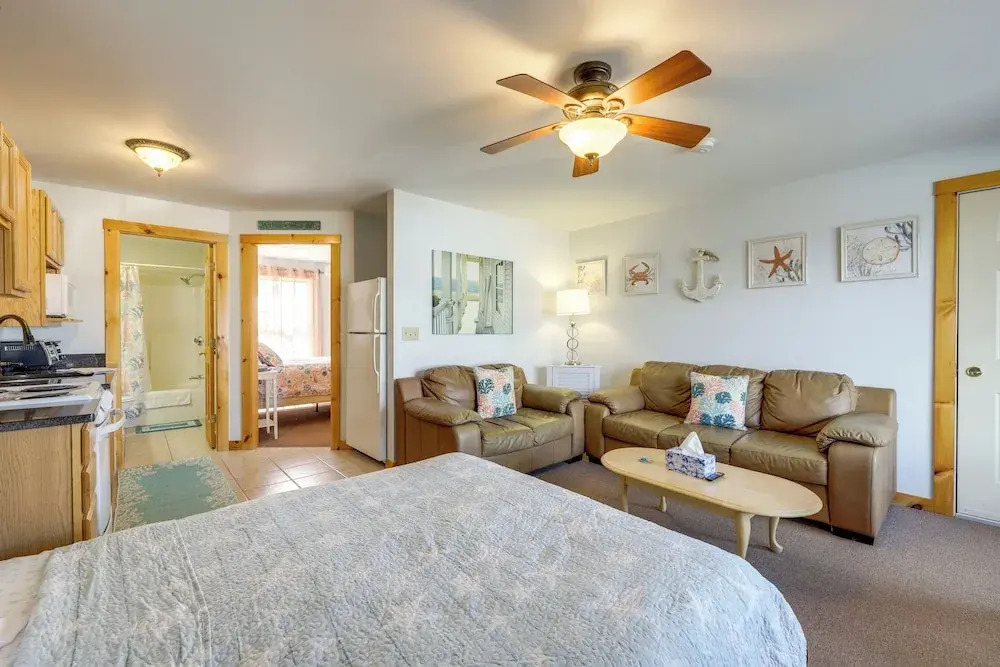 Wells Vacation Rental ~ 1 Mi to Beach Access!