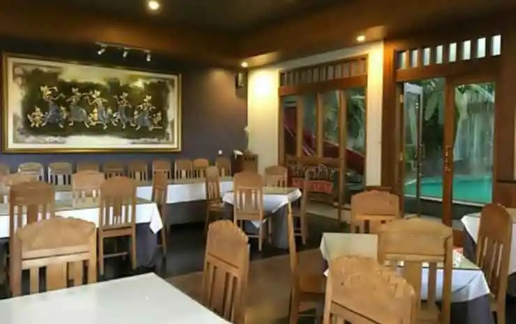 Rumah Stroberi Organic Farm & Family Lodge