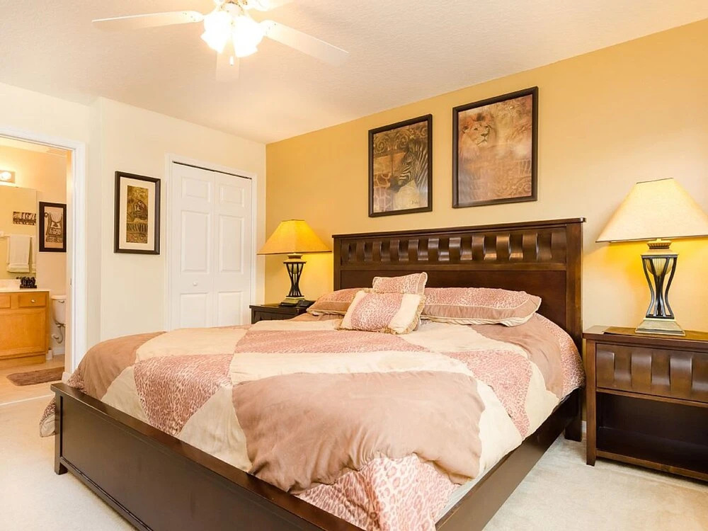 Emerald Island Resort - 2753 Lido Key Drive