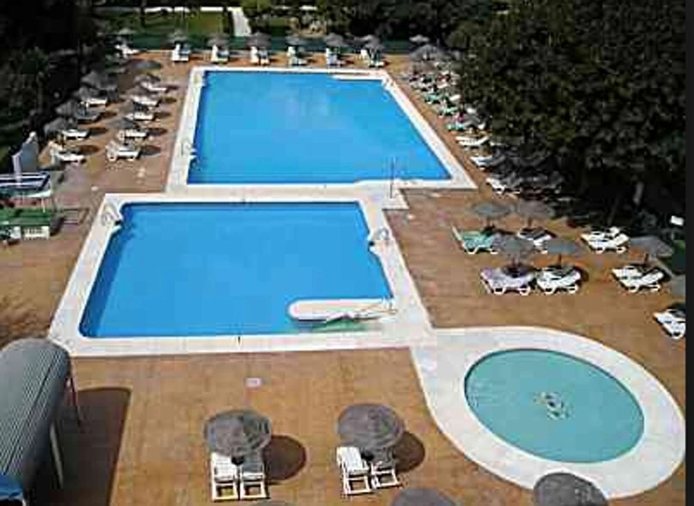 Studio in Benalmádena, with Wonderful City View, Pool Access, Enclosed Garden - 900 M From the Beach