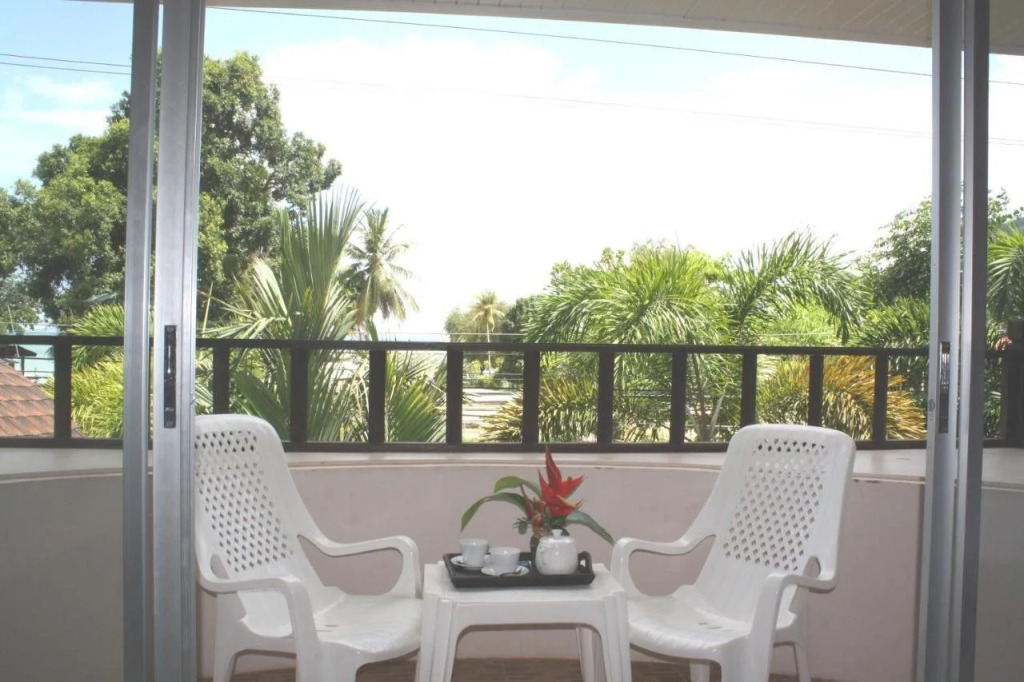 Atlantica Sea Breeze, Adults Only