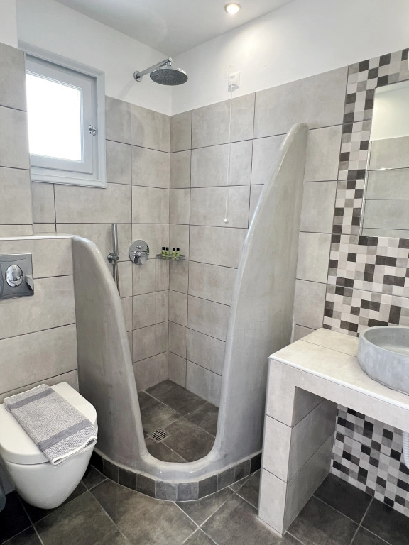 White Lily Suites & Lofts