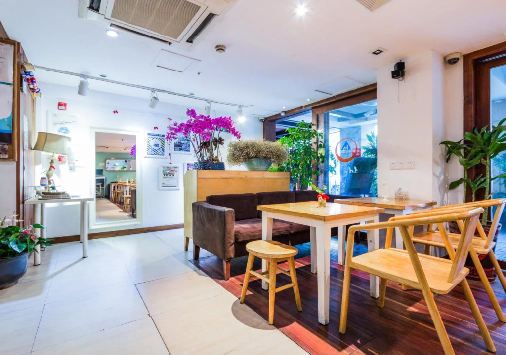 Mingtown Nanjing Road Youth Hostel