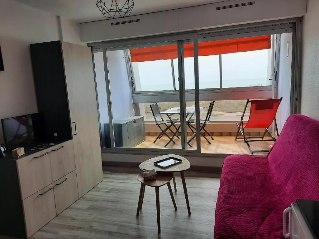 Vue superbe sur l'océan, studio et stationnement
