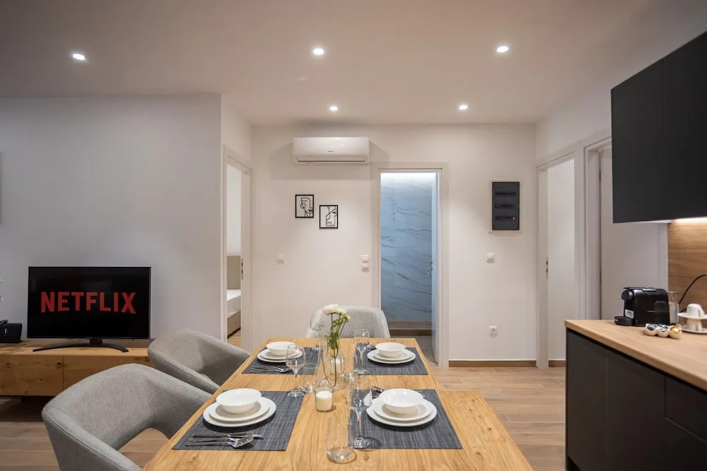 Exclusive 3-bedroom Haven in Kolonaki Center