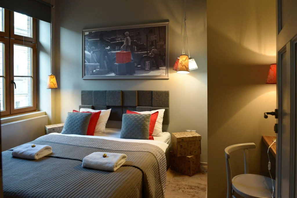 La Gioia Grey Stylish Apartments