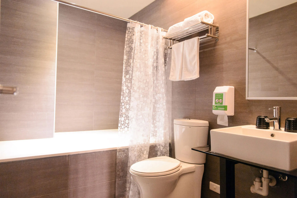 Kiwi Express Hotel-Taichung Station II