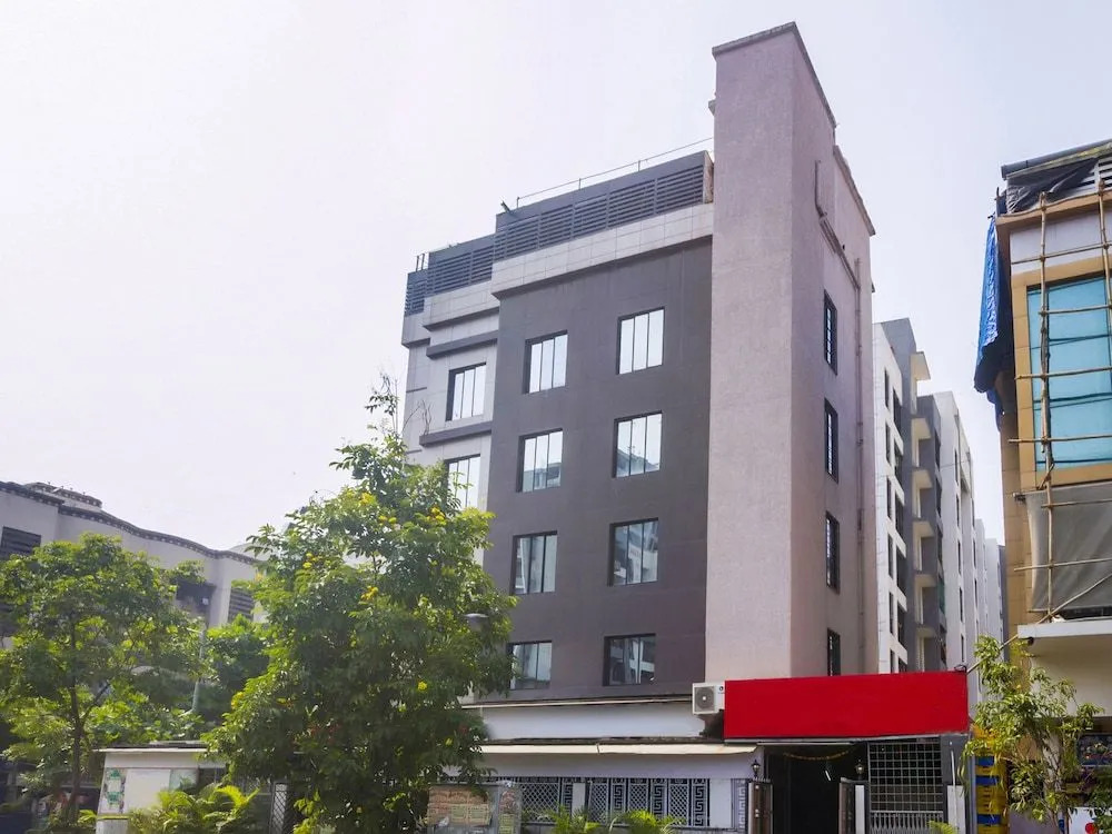 OYO 22086 Hotel Park View