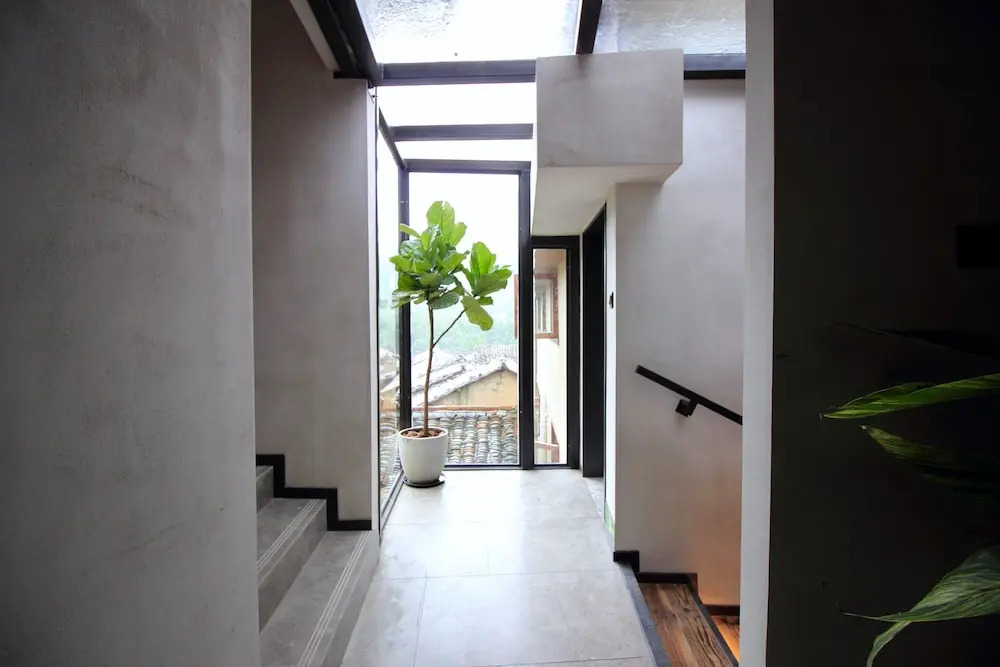Cloud Community Guesthouse