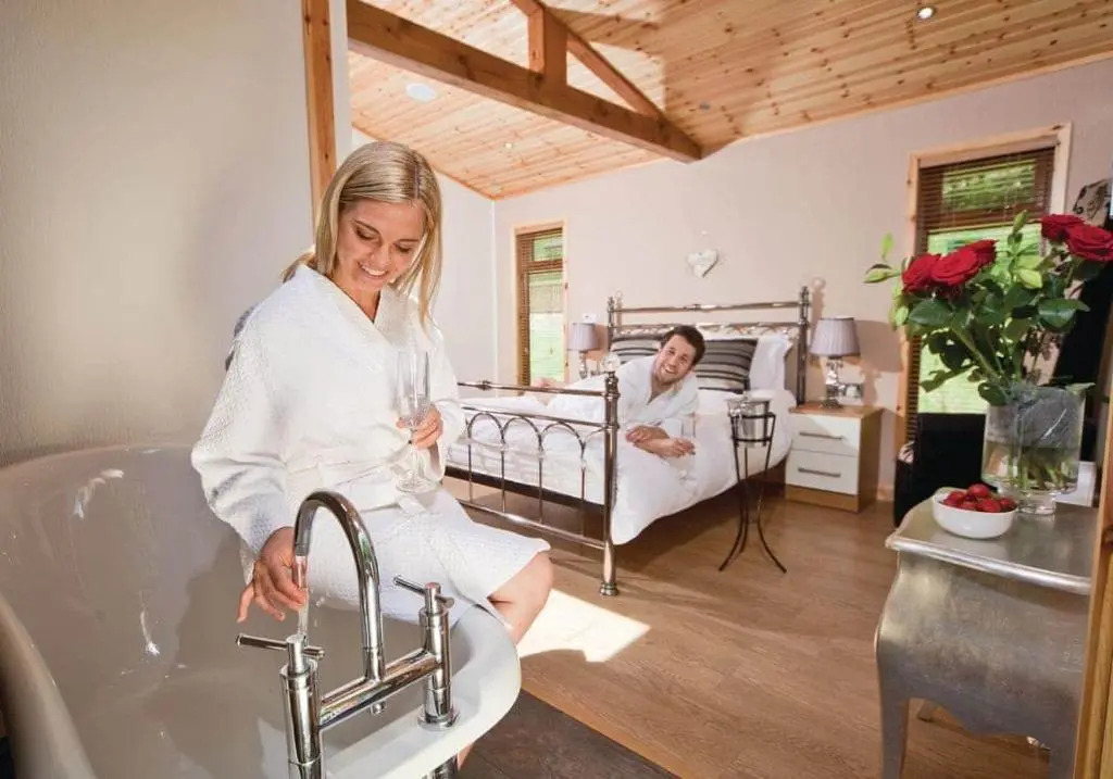 Charlesworth Lodges