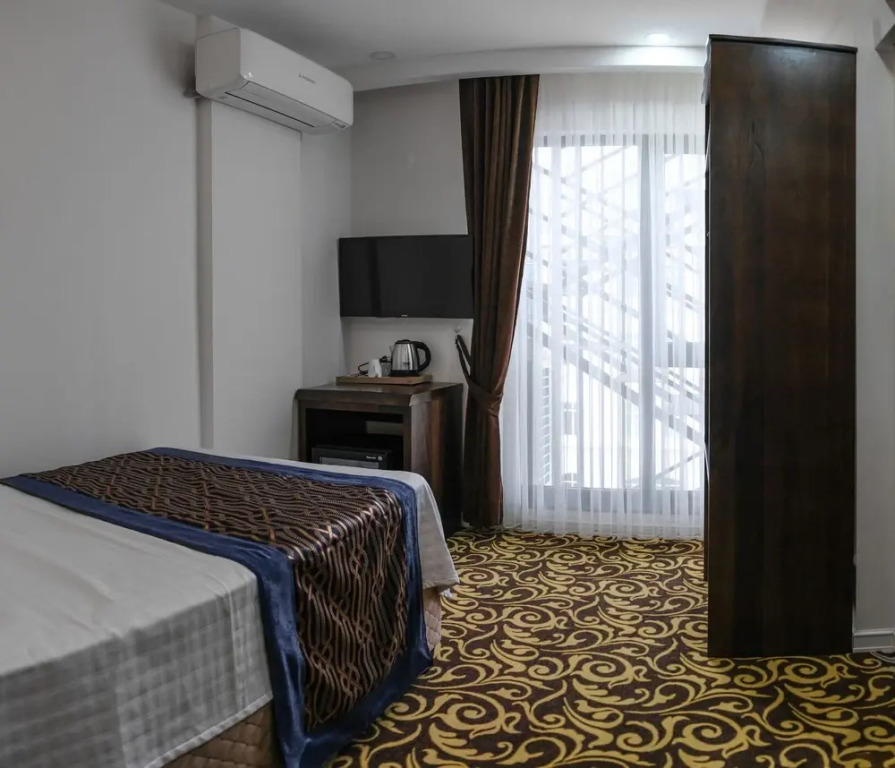 Çınar Han Otel ve Cafe