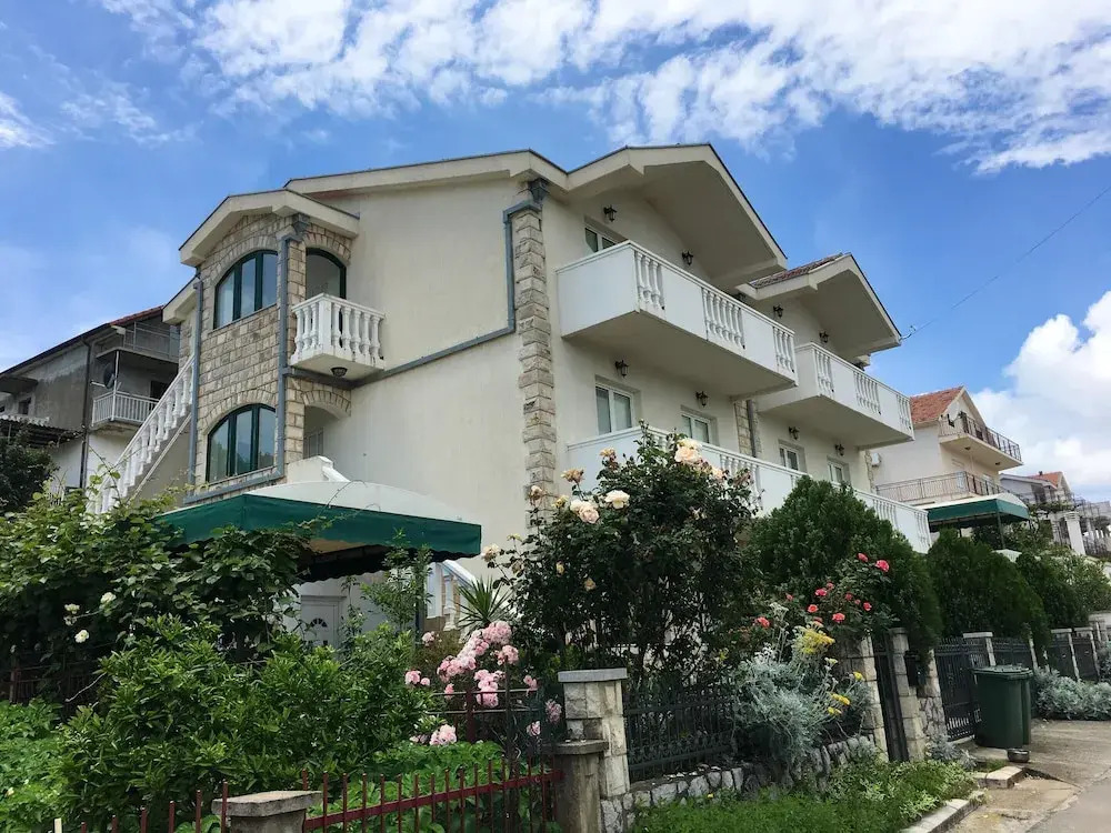 Apartments Bella Vista