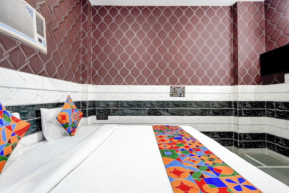 Fabhotel Happy Stay I
