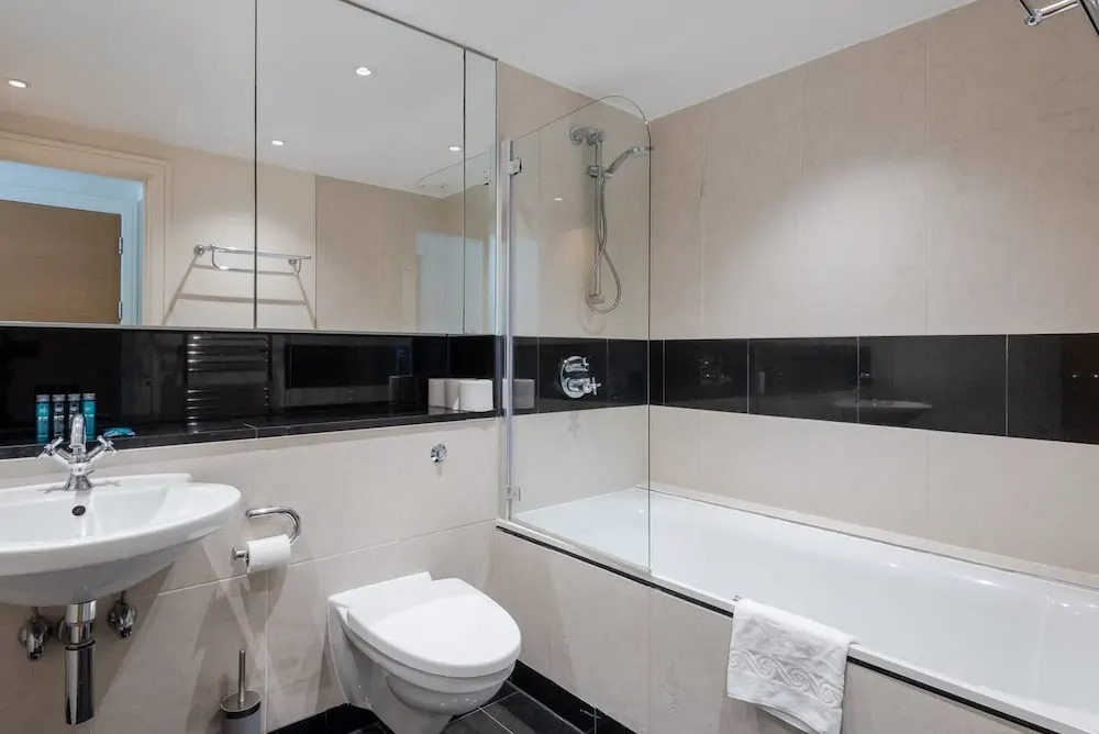 Gorgeous 2 Bed, with Balcony, Battersea