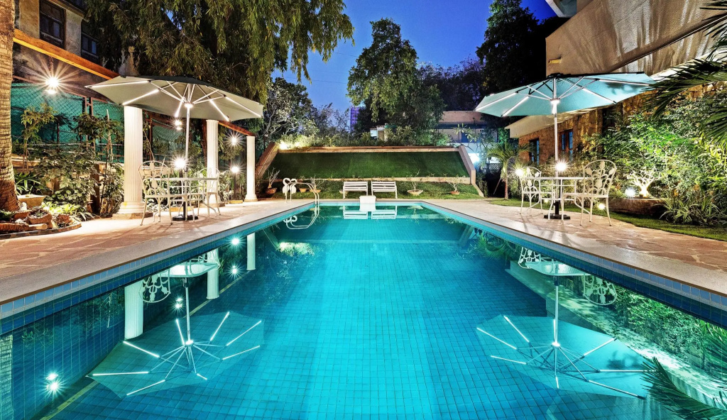 WelcomHeritage Mani Mansion
