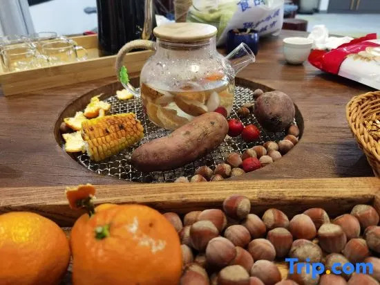 No.7 Homestay (Qinglianggu Branch)