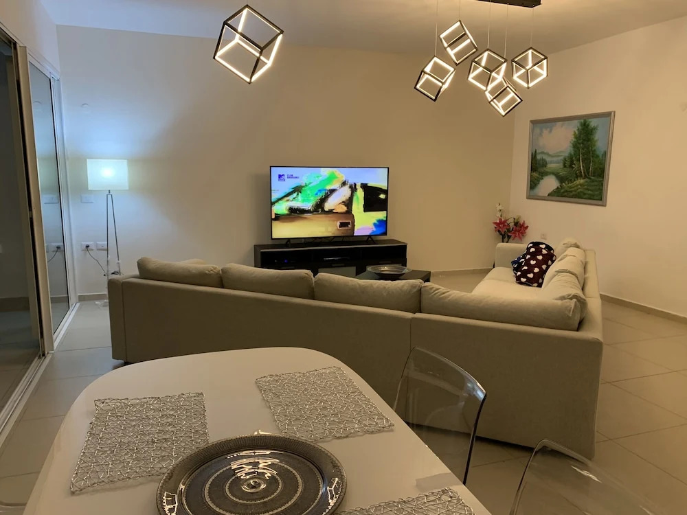 Prince Palace Netanya South Beach