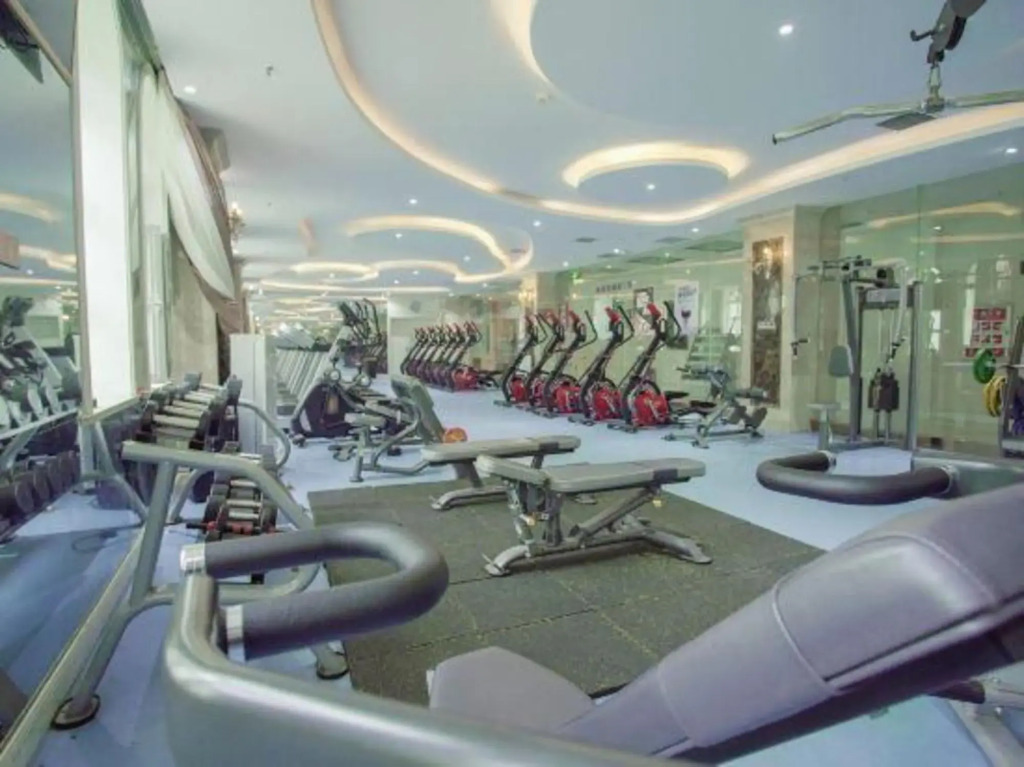 Binhe  Hotspring  Holiday  Hotel