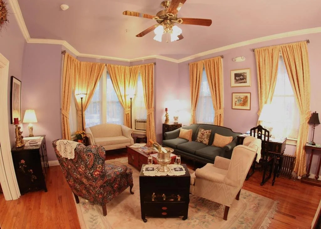 Sutton House B & B