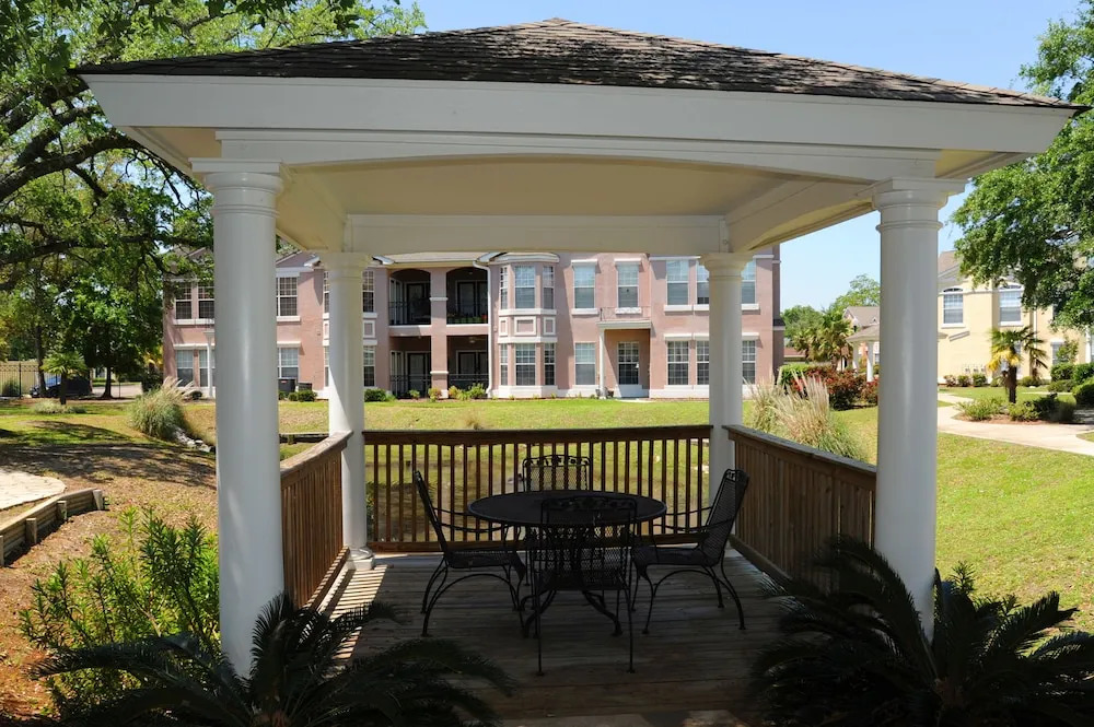 Legacy Villa 1601 2 Bedrooms 2 Bathrooms Condo