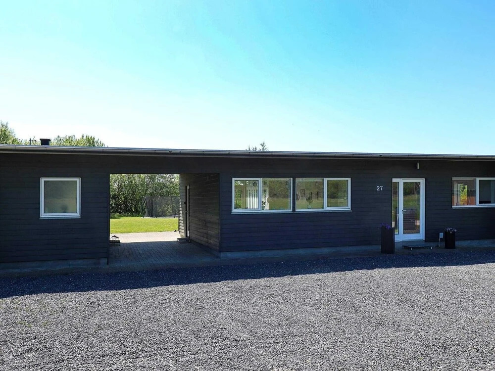 Pretty Holiday Home in Hadsund With Roofed Terrace