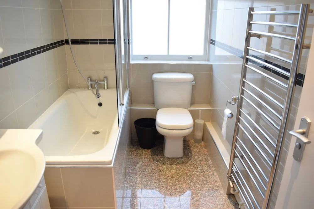 Spacious 3 Bedroom Flat in Covent Garden
