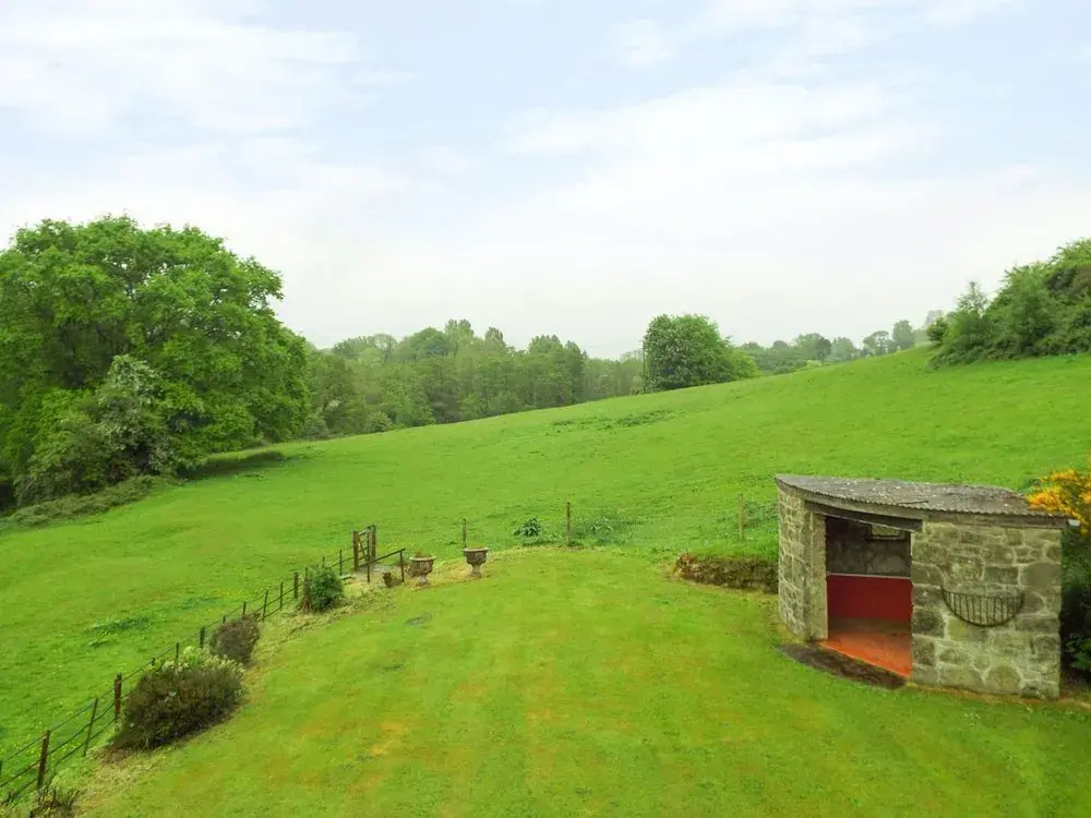 1 Castle Orchard