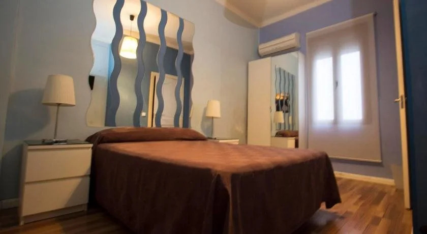 Room Pride Hostal