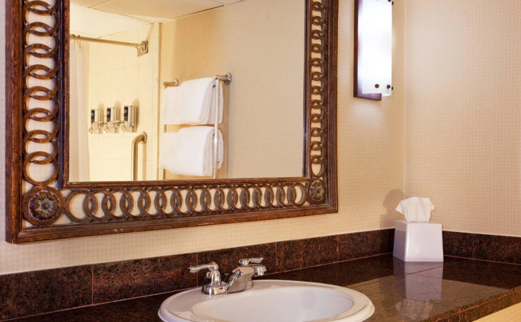 Four Points by Sheraton Phoenix North