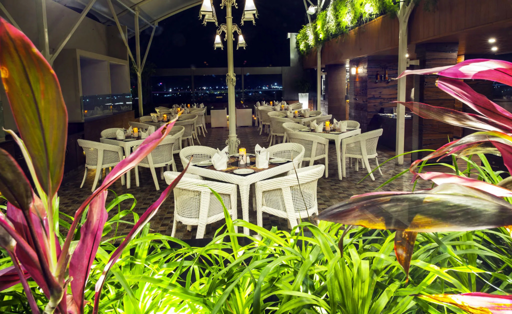 Effotel By Sayaji Indore