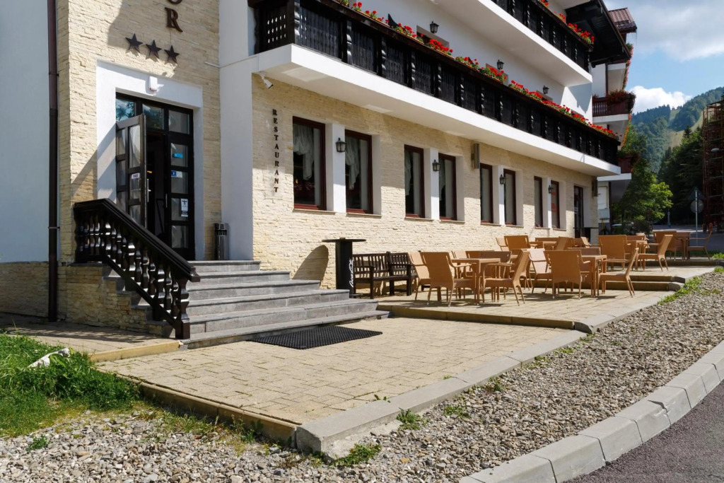 Manor Ski Hotel