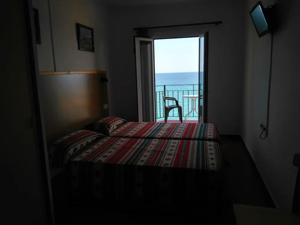 Hostal Spa Olga