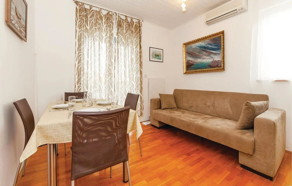Gorgeous Home In Jadranovo