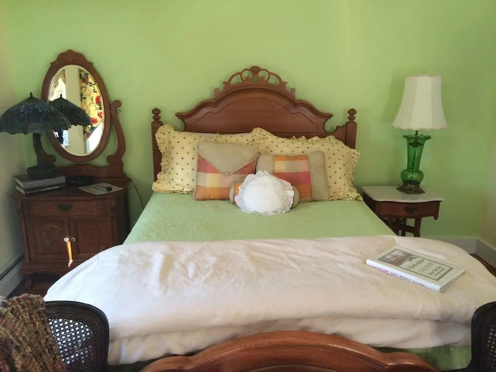 Fairlawn Inn